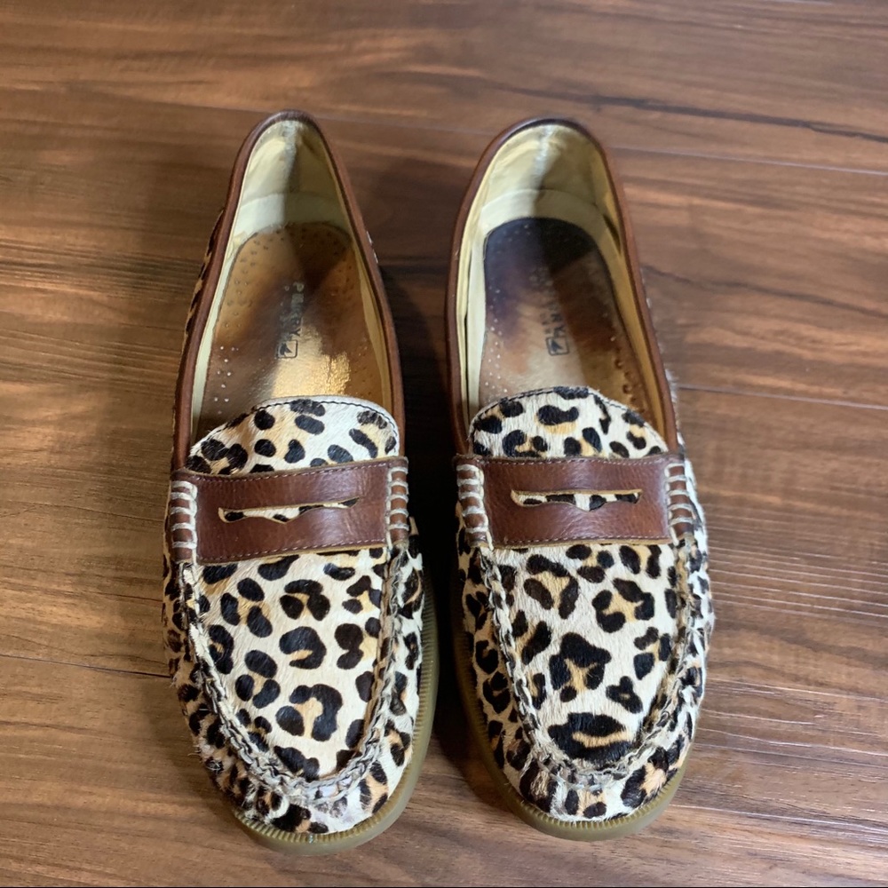 Sperry loafer cheetah print